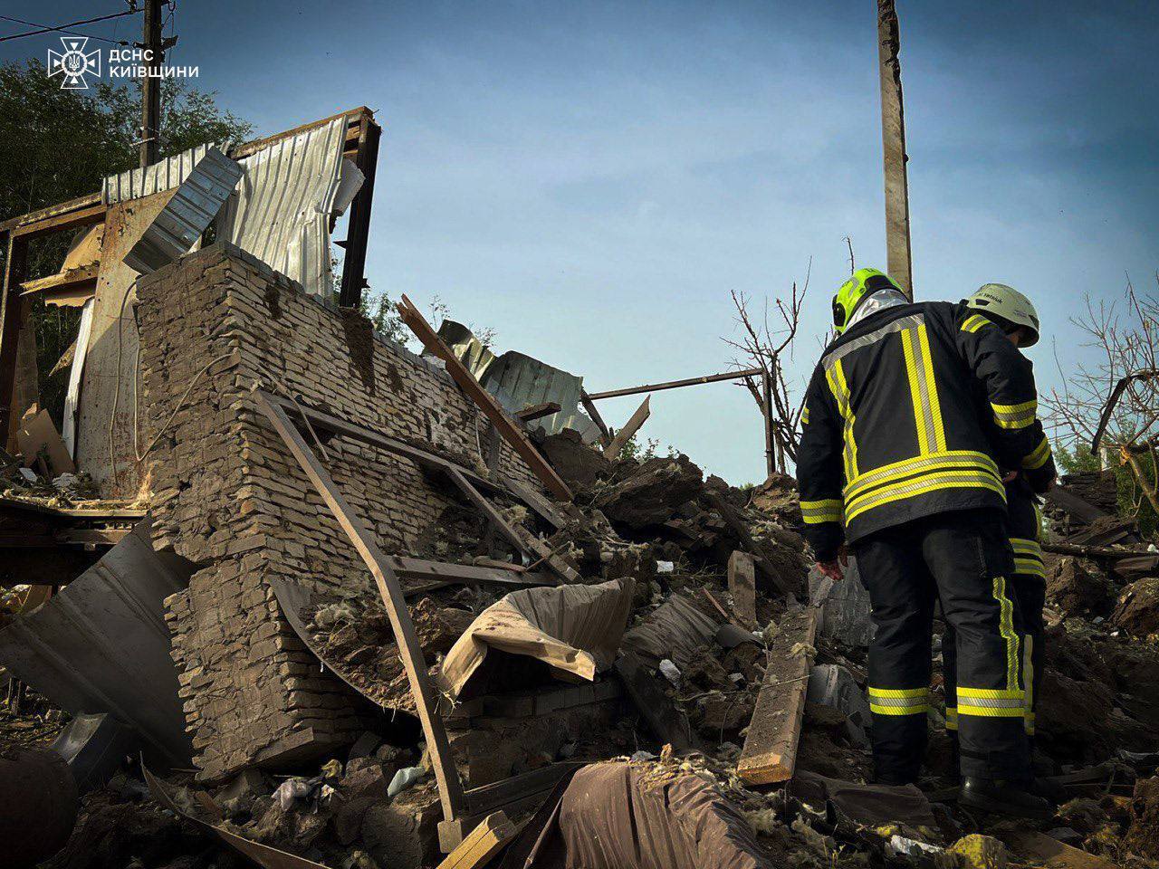 Russia launched Kalibr missiles at Ukraine: falling debris damaged houses and a gas station in Kyiv region. Photo