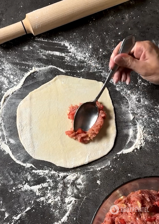 What to add to the dough for chebureki to make them crispy and not absorb oil: a very simple ingredient