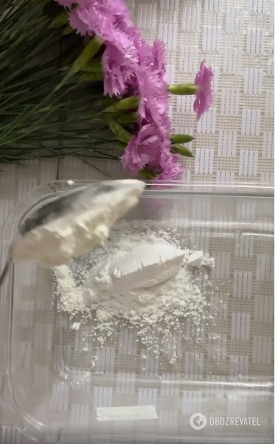 Mixing starch and powder