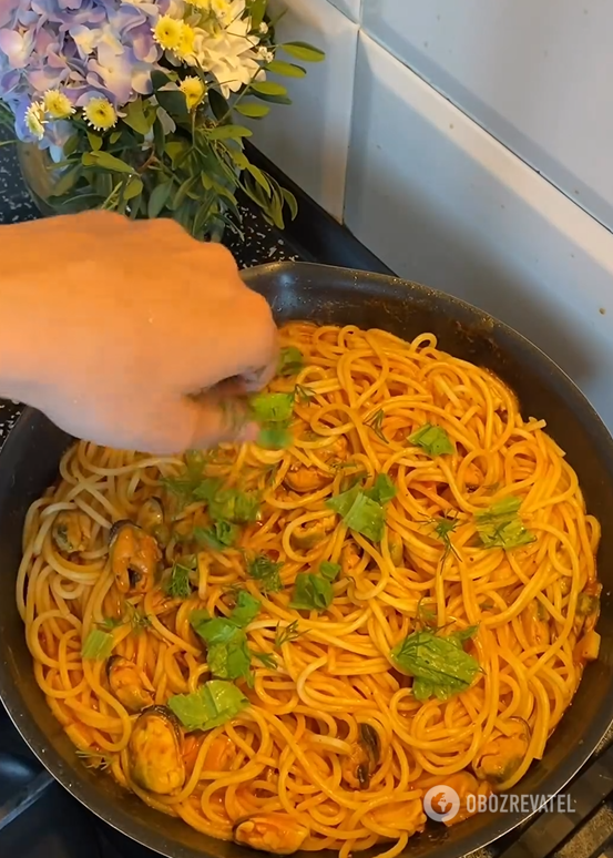 Not just pasta: how to make delicious pasta with mussels for a hearty lunch