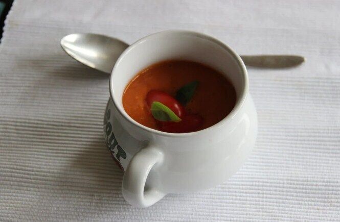 Gazpacho with tomatoes