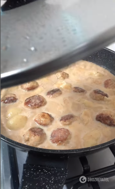 Potato dumplings with meatballs: you can use yesterday's mashed potatoes