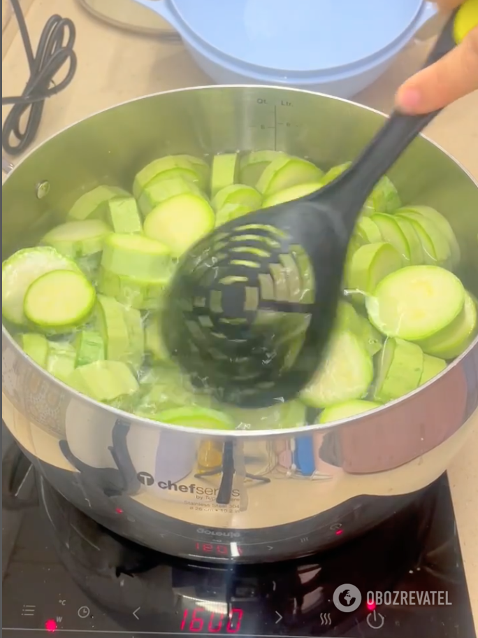 How long to cook zucchini