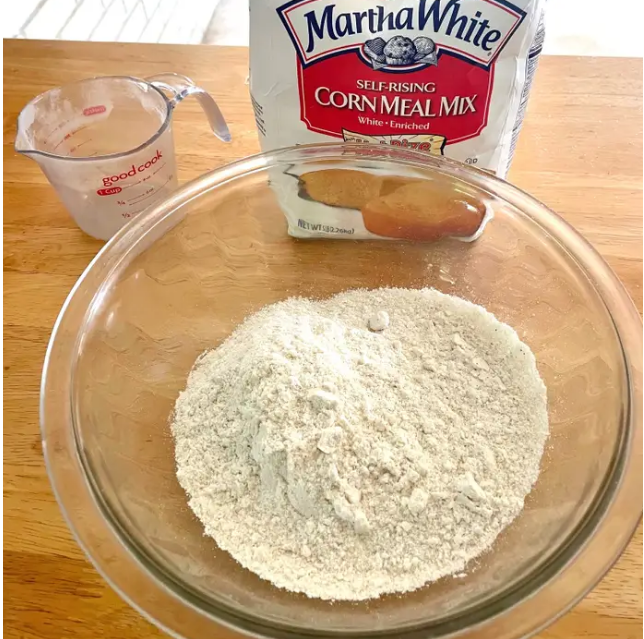 What flour to use for homemade bread: a simple and budget option