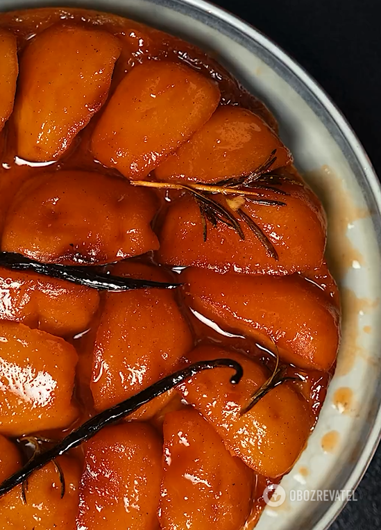Delicious appple tarte tatin: much easier to prepare than charlotte