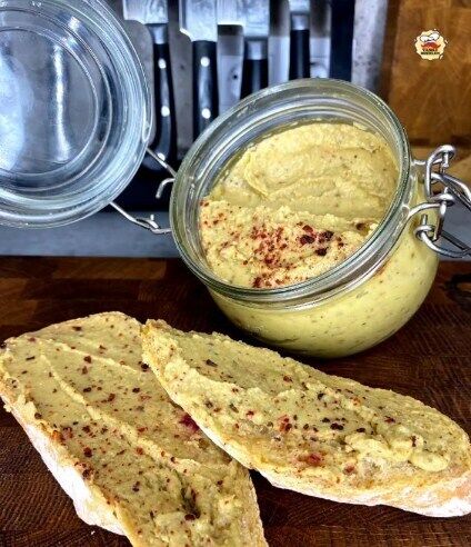 What to cook with avocado: hummus recipe