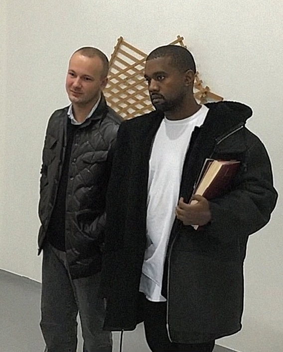 Kanye West, who called himself ''young Putin'' and wore an ''I am Russian'' T-shirt, arrived in Moscow. The reason became known