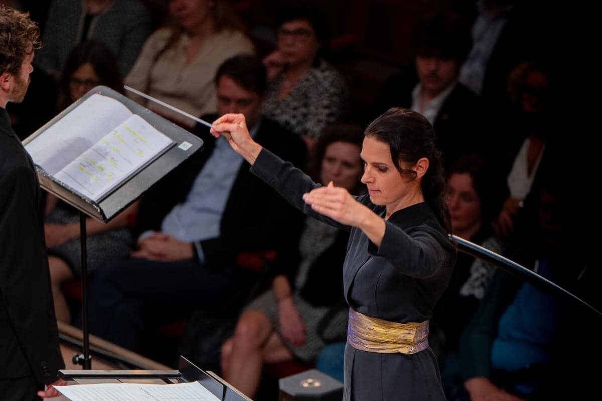 ''When the executioners are brought to justice''. In Vienna, 150 Ukrainians played under the direction of controversial conductor Oksana Lyniv