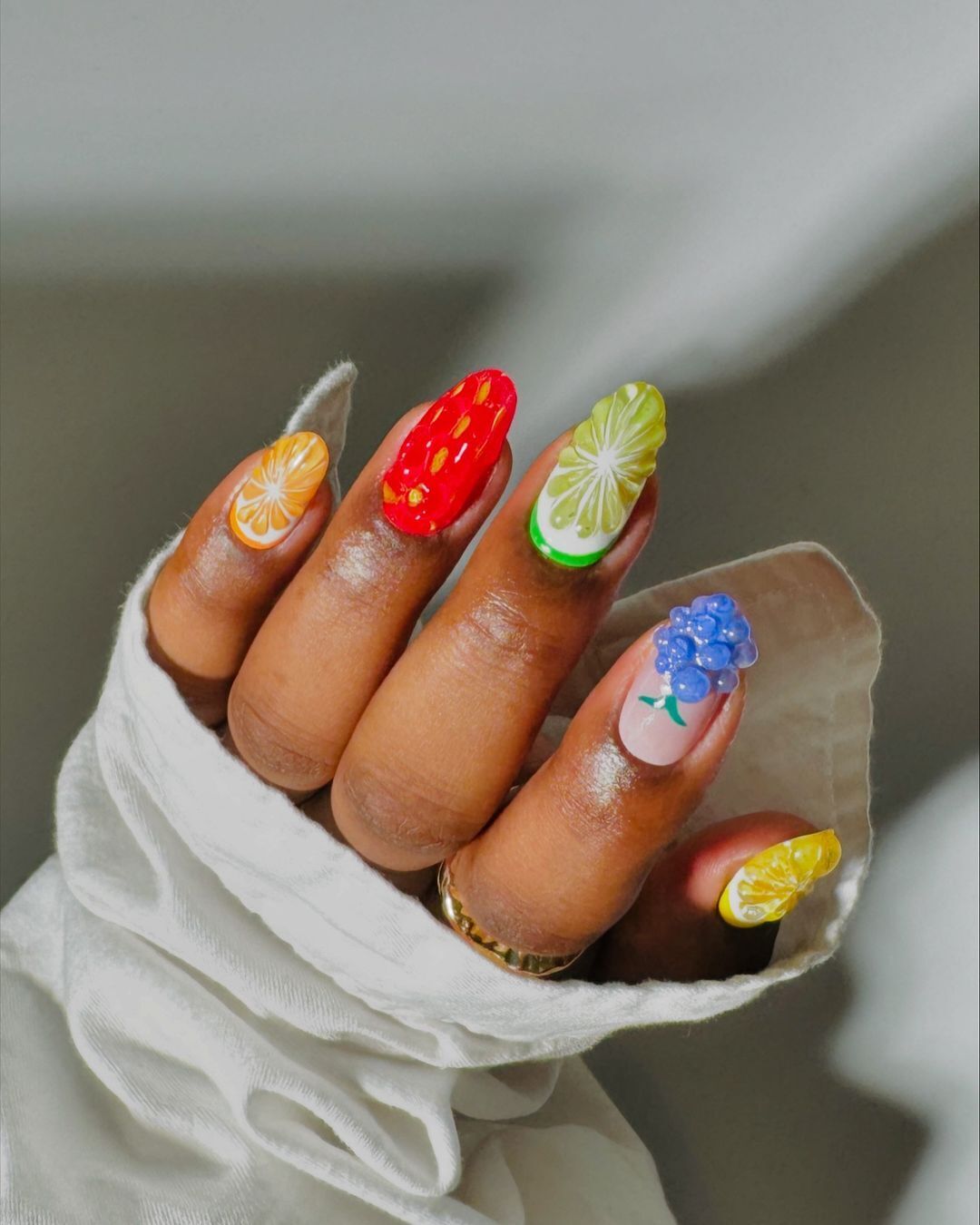 Fruit manicure. 10 ideas for women who like to look bright