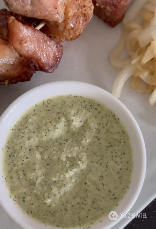 Delicious olive sauce