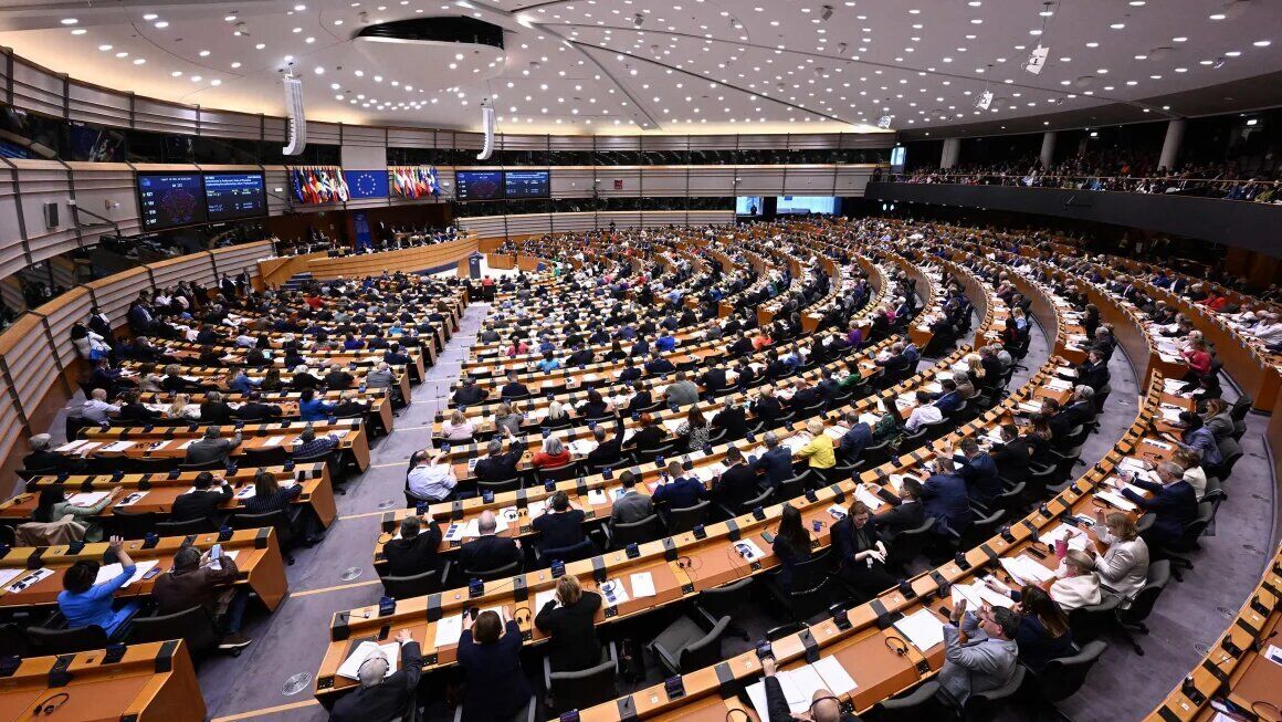Rozpoczął się pierwszy oficjalny dzień wyborów do Parlamentu Europejskiego w UE: co wiadomo i kiedy ludzie będą głosować w różnych krajach