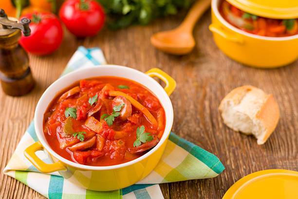 Borscht with red pepper