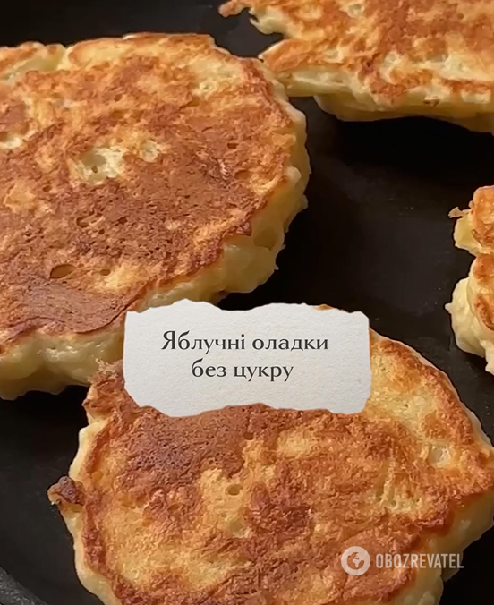 Healthy apple pancakes on yogurt: the dough is very fluffy and does not spread