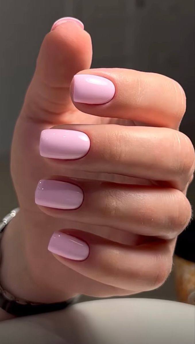 Famous nail artists names 7 colors that will be popular in June. Photo