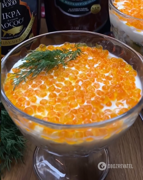 Better than Olivier and Shuba: how to prepare a spectacular festive salad with red caviar
