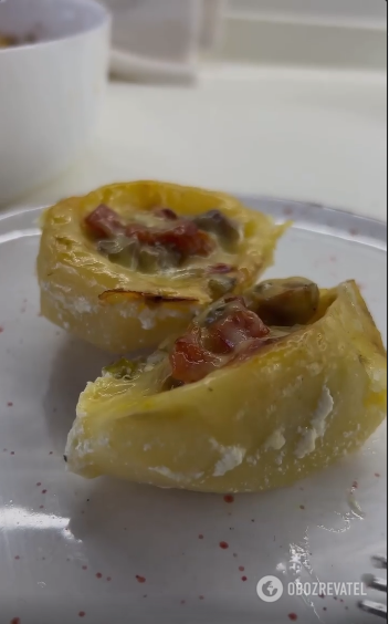 How to stuff potatoes quickly: an idea for a spectacular appetizer