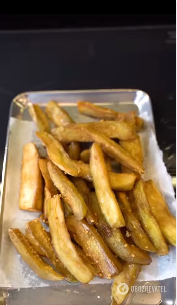 French fries in sauce: an idea shared by Volodymyr Yaroslavskyi