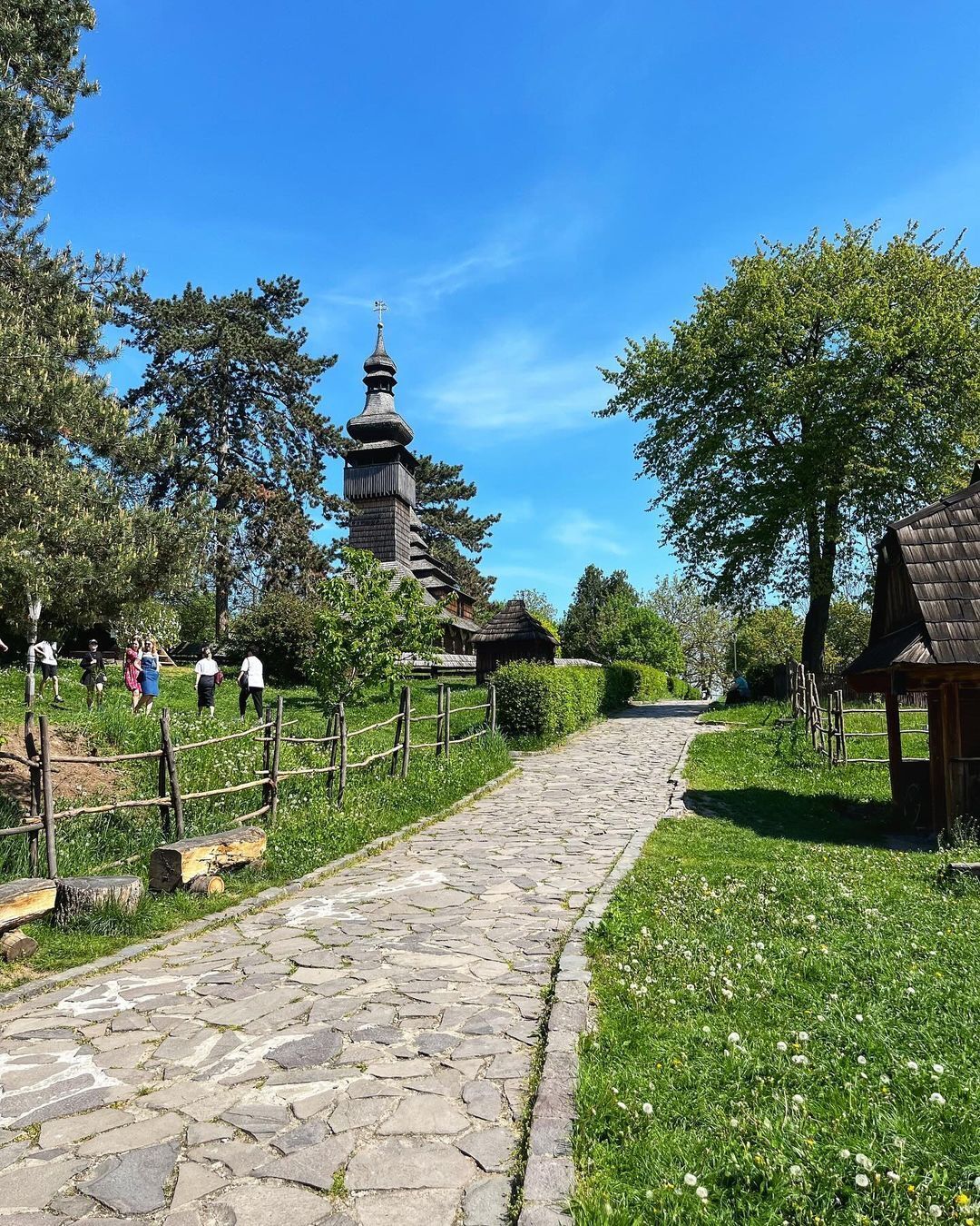 Journey to the past: the best ethnographic parks in Ukraine that you should definitely visit