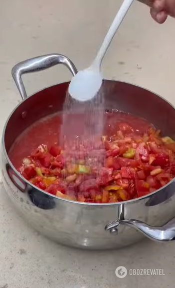 Tomatoes in their own juice: how to pickle for the winter