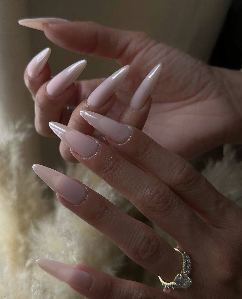 Hands for a million. 5 French manicure designs that look expensive and luxurious