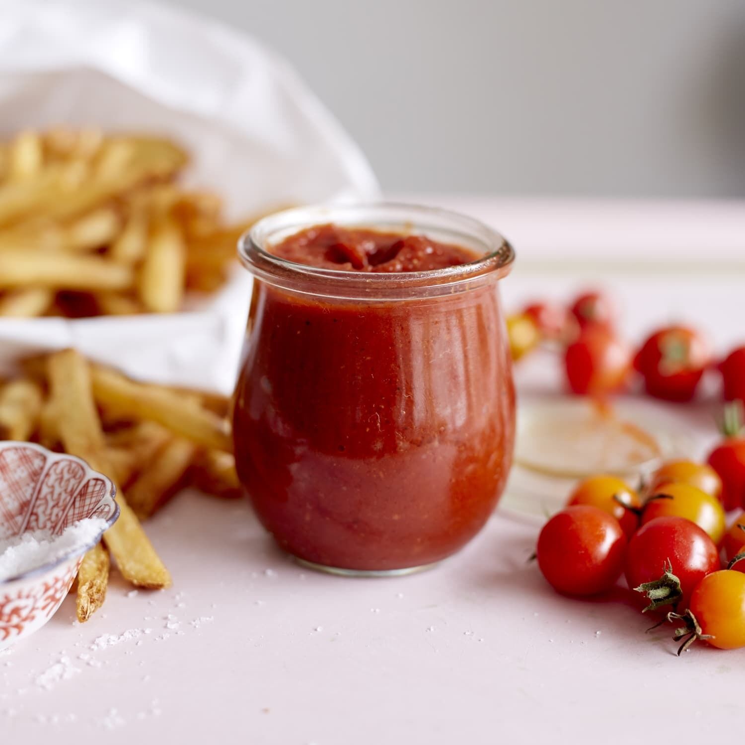 How to prepare homemade tomato paste properly