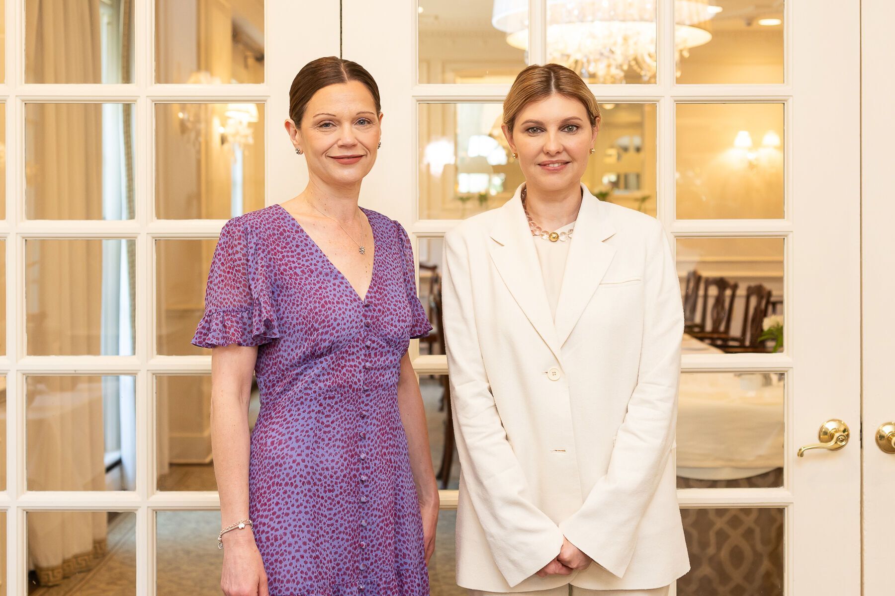 At the NATO summit, Zelenska met the first lady of the United Kingdom and showed off a symbolic dress from a Ukrainian brand