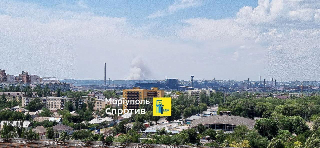 Explosions in occupied Mariupol: reports of an arrival near the airport. Photos and video