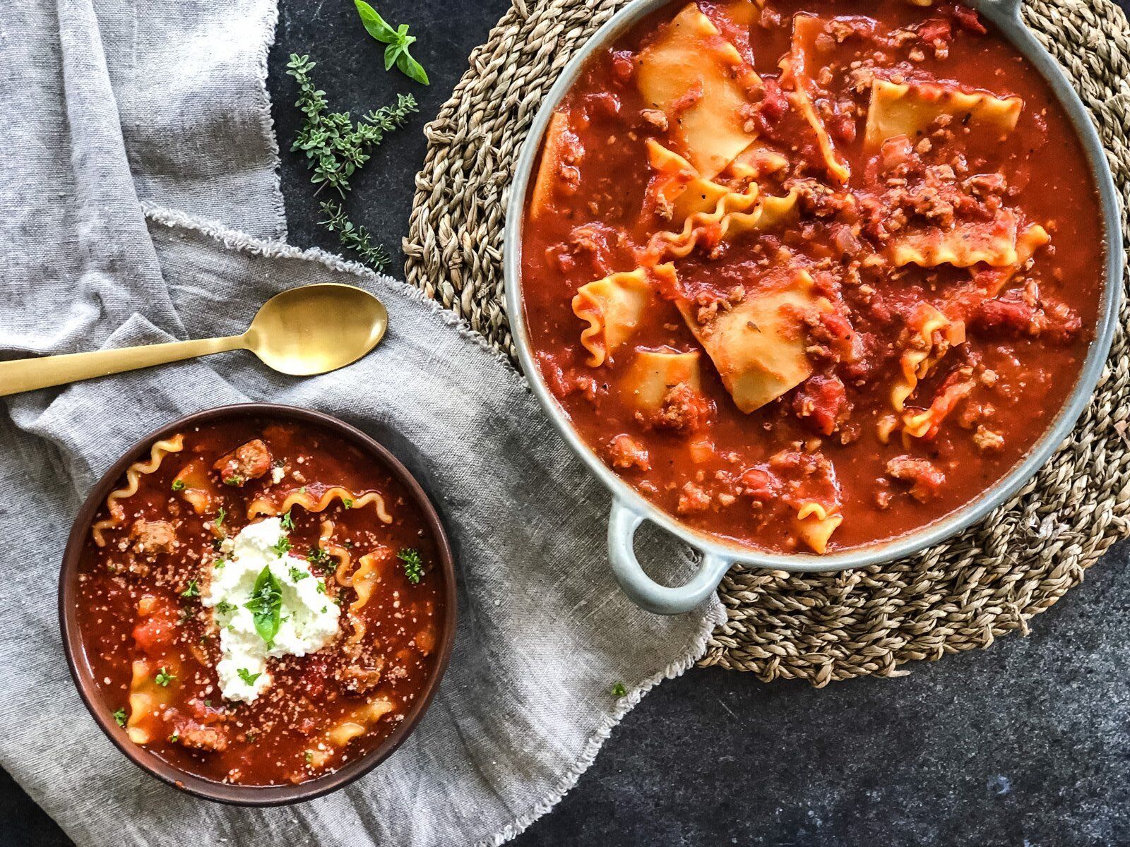 Vegetable lasagna: how to cook deliciously with minced turkey and ...