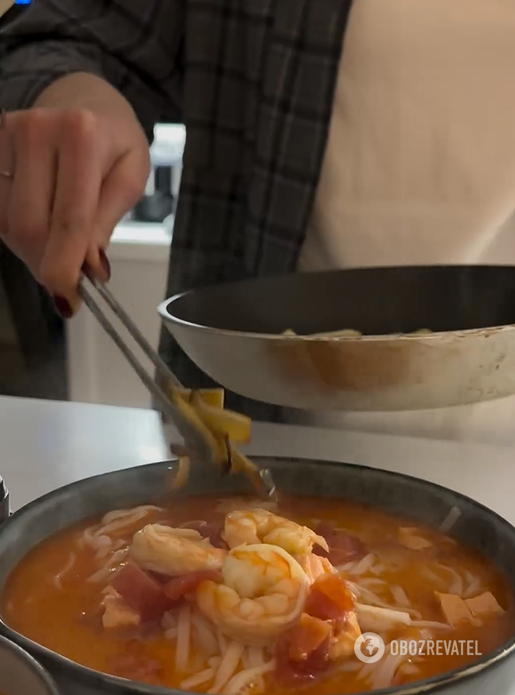 Useful salmon soup for lunch: a hearty dish for a lively day