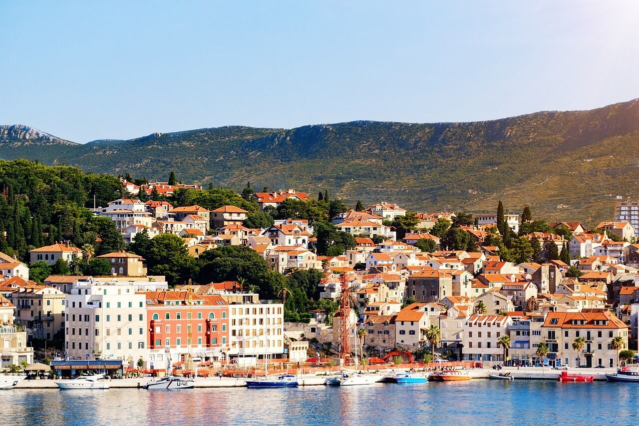 Croatian resorts: how to get there, what to see, prices