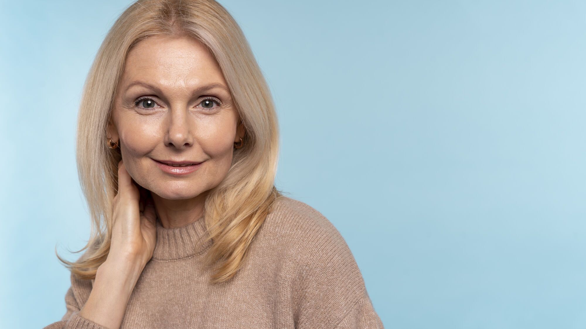 How to hide wrinkles: experts give makeup tips for women over 40