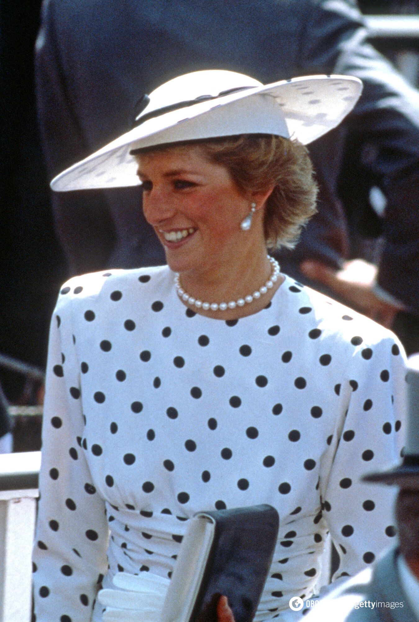 A style icon. 10 dresses by Princess Diana that the world will never forget
