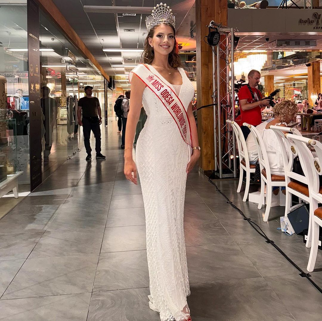 What 20-year-old Alina Ponomarenko, who will represent Ukraine at Miss Universe 2024, looks like in real life