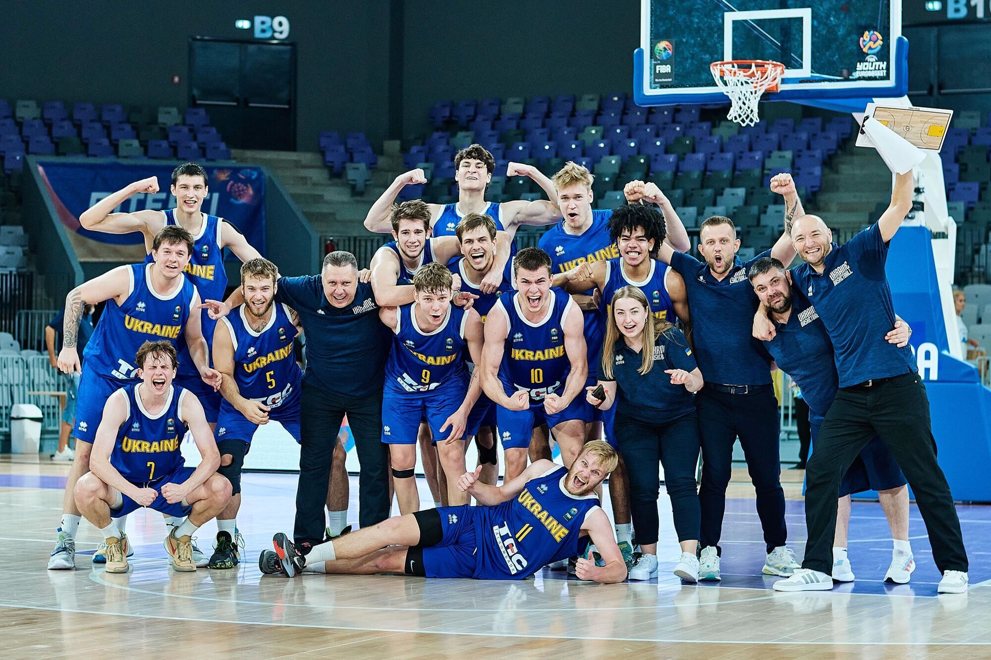 Ukraine wins EuroBasket U-20 semifinals to advance to Division A