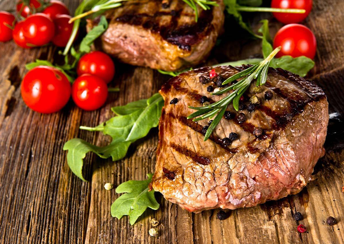 Meat-based foods are very rich in saturated fat