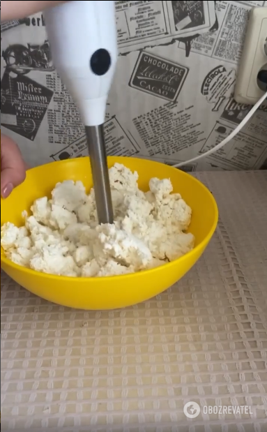 Grinding cottage cheese for dessert