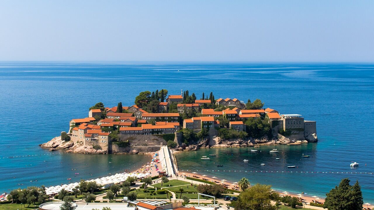 Holidays in Montenegro: everything a tourist needs to know