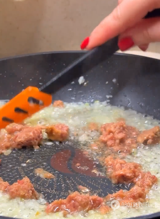 How to prepare gourmet pasta with tuna for a hearty lunch