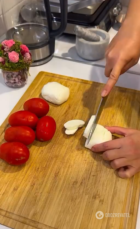 How to cook eggplant for dinner: a variant of a dish with minced meat