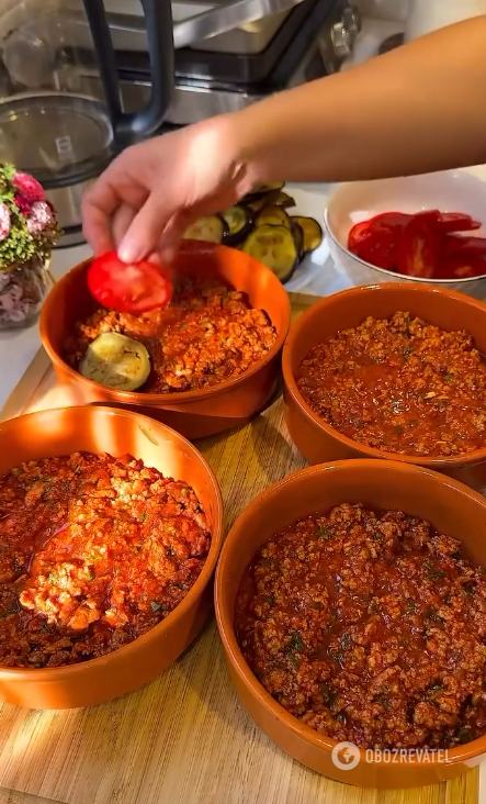 How to cook eggplant for dinner: a variant of a dish with minced meat