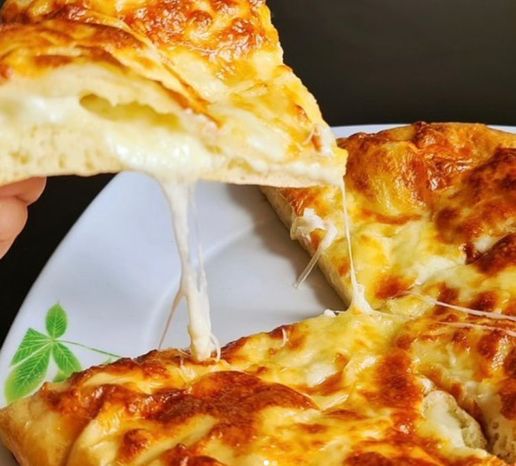 How to cook delicious khachapuri at home