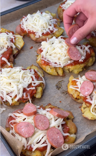 If you're tired of boiled young potatoes, try these delicious mini pizzas 