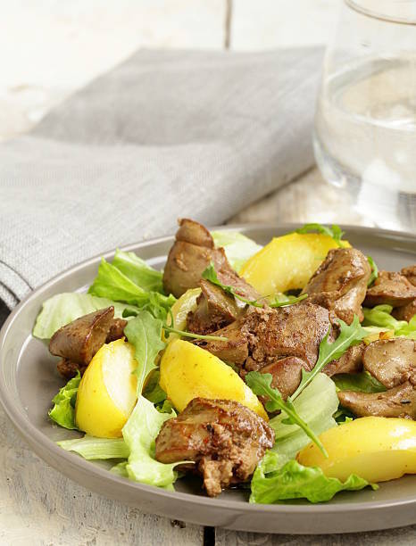 Fried liver with apples.