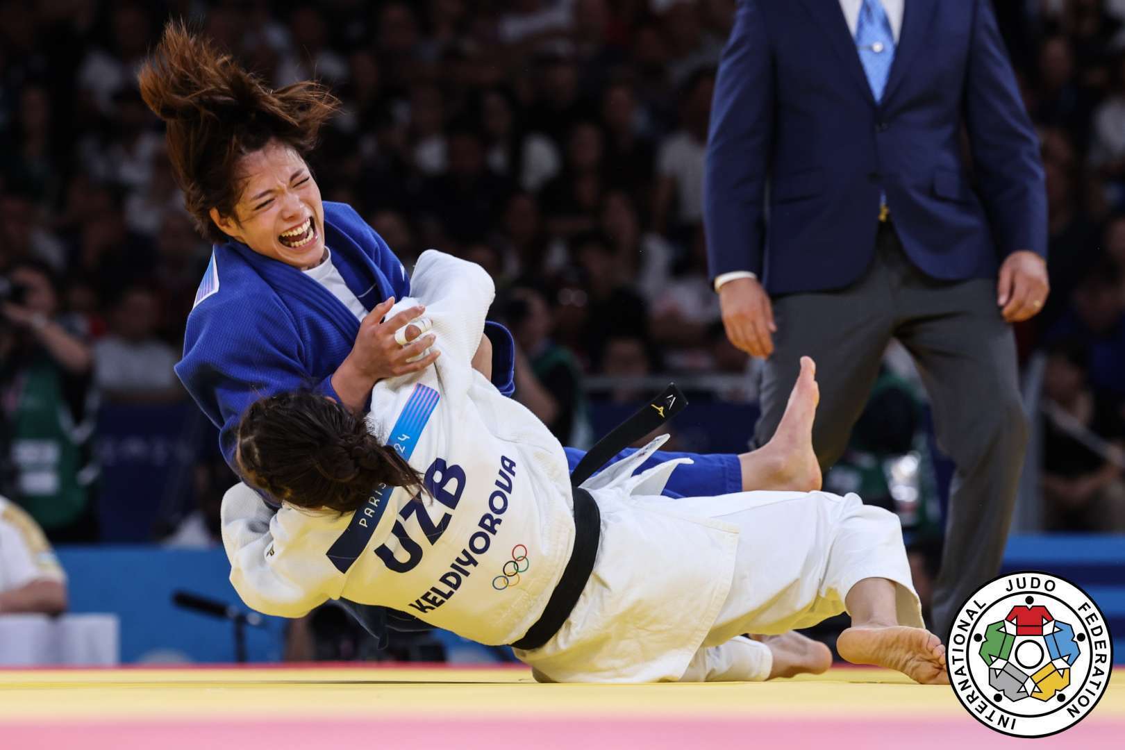 She lost for the first time in 5 years: the 2020 Olympic champion threw a tantrum after being eliminated from the 2024 Olympics. Photos and videos