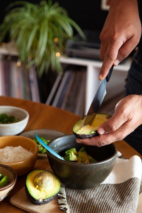 How to make a versatile sauce from avocado