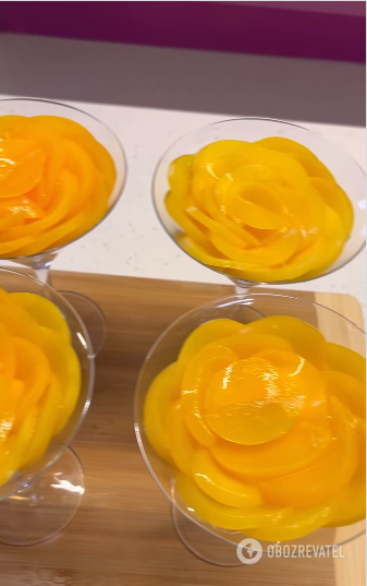 Mousse dessert with peaches: how to create a masterpiece from simple ingredients