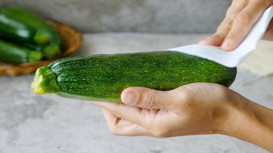 Why zucchini spoil quickly: storage mistakes you should avoid