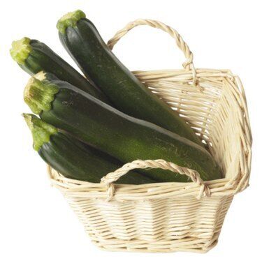 Why zucchini spoil quickly: storage mistakes you should avoid