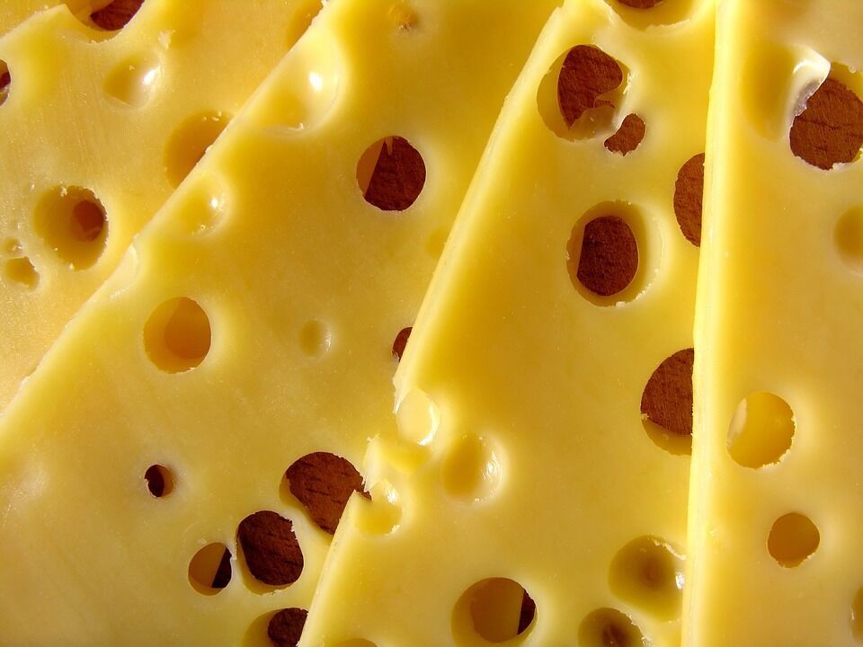 Ukrainians are sold harmful cheese