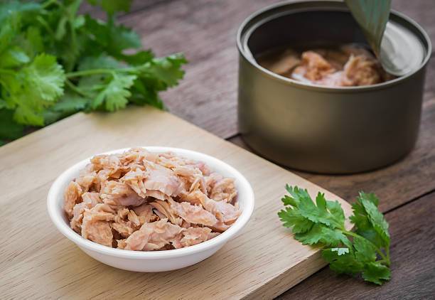 Barley porridge with tuna